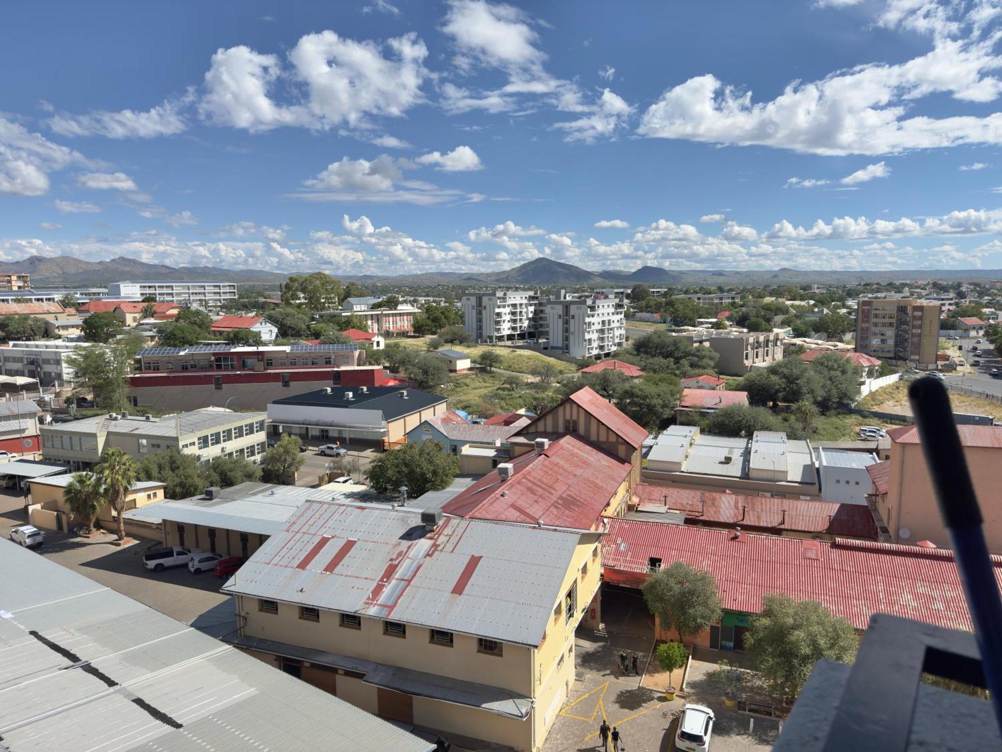 C&J City Centre Airbnb Apartment Windhoek Exterior foto